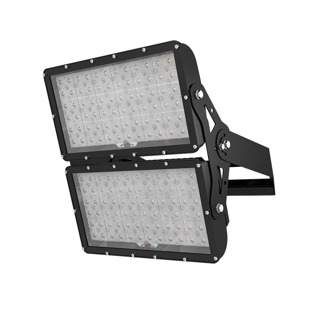 Прожектор 300 X CRI70 5000К 100х30°